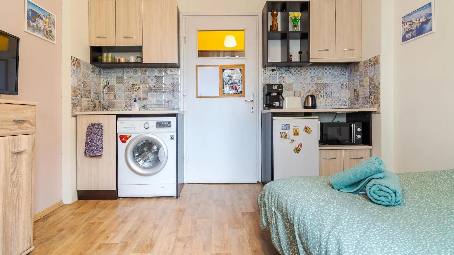 The Top Spot - Cute Little Studio In The Center Σόφια Διαμέρισμα